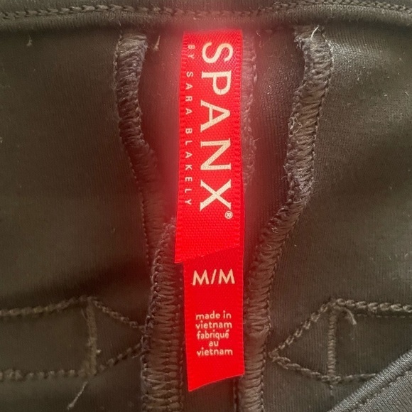 SPANX The Perfect Black Pant, Ankle Backseam Skinny Size Medium - Picture 6 of 16